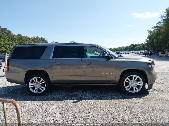 Продаж на аукціоні авто 2017 Chevrolet Suburban Premier, vin: 1GNSKJKC4HR258990, номер лоту: 45938909