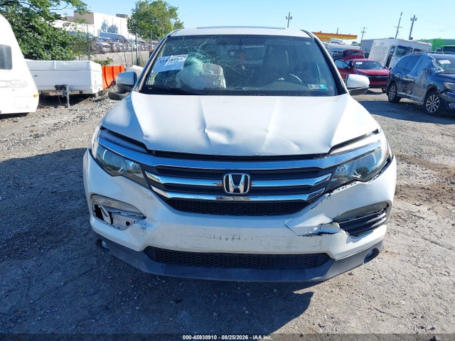 45938910 :رقم المزاد ، 5FNYF6H57GB006796 vin ، 2016 Honda Pilot Ex-l مزاد بيع