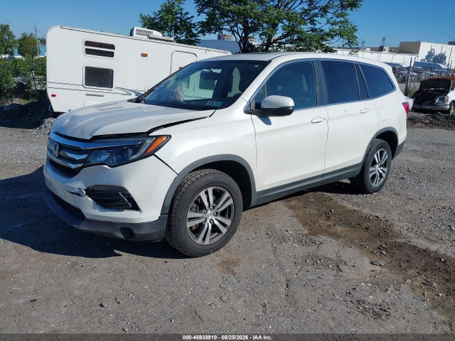 45938910 :رقم المزاد ، 5FNYF6H57GB006796 vin ، 2016 Honda Pilot Ex-l مزاد بيع