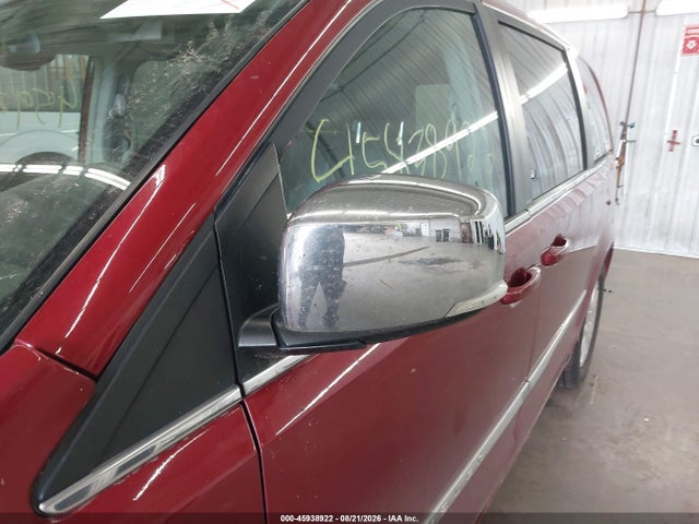 45938922 :رقم المزاد ، 2A4RR8DGXBR749989 vin ، 2011 Chrysler Town & Country Touring-l مزاد بيع