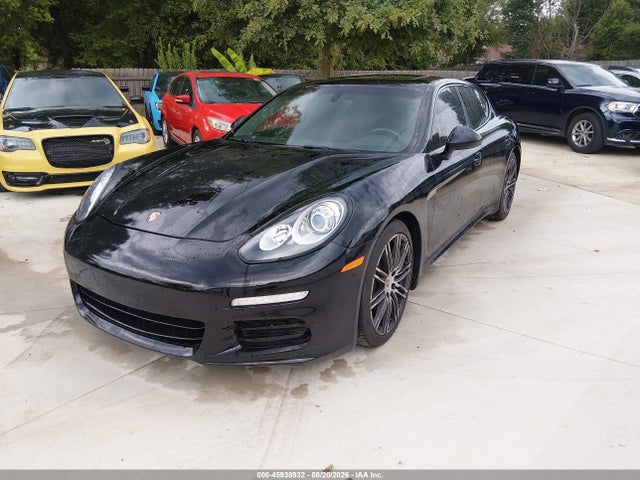 45938932 :رقم المزاد ، WP0AA2A71GL001661 vin ، 2016 Porsche Panamera 4 مزاد بيع