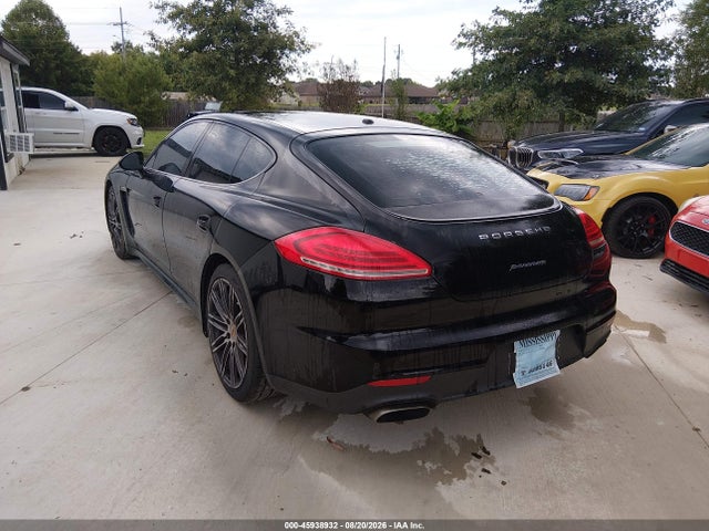 45938932 :رقم المزاد ، WP0AA2A71GL001661 vin ، 2016 Porsche Panamera 4 مزاد بيع