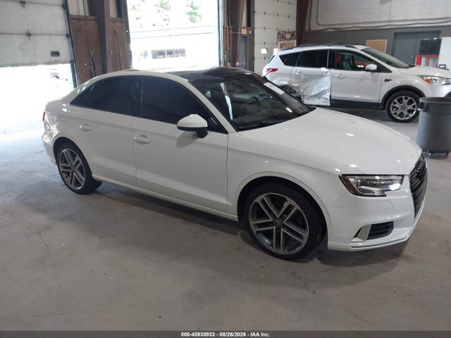Aukcja sprzedaży 2018 Audi A3 2.0t Premium/2.0t Tech Premium, vin: WAUB8GFF8J1041118, numer aukcji: 45938933