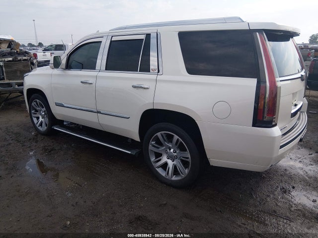 2015 Cadillac Escalade Platinum მანქანა იყიდება აუქციონზე, vin: 1GYS4PKJ4FR685081, აუქციონის ნომერი: 45938942