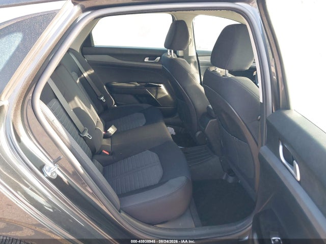 Продажа на аукционе авто 2025 Kia K5 Lxs, vin: KNAG24J73S5287719, номер лота: 45938945