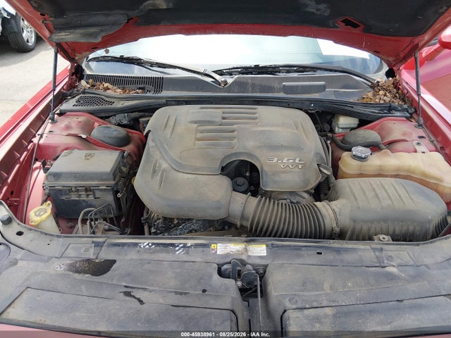 45938961 :رقم المزاد ، 2C3CDYAG2DH575377 vin ، 2013 Dodge Challenger Sxt مزاد بيع