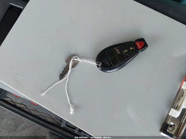45938961 :رقم المزاد ، 2C3CDYAG2DH575377 vin ، 2013 Dodge Challenger Sxt مزاد بيع