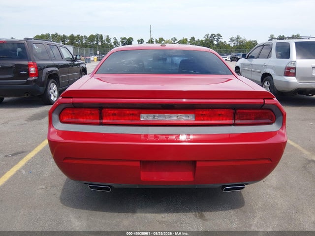 45938961 :رقم المزاد ، 2C3CDYAG2DH575377 vin ، 2013 Dodge Challenger Sxt مزاد بيع