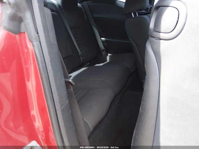 45938961 :رقم المزاد ، 2C3CDYAG2DH575377 vin ، 2013 Dodge Challenger Sxt مزاد بيع