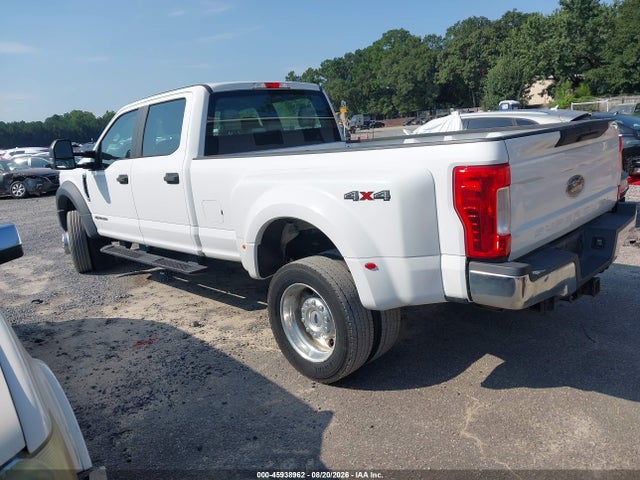 Продаж на аукціоні авто 2017 Ford F-450 Xl, vin: 1FT8W4DT3HED94928, номер лоту: 45938962