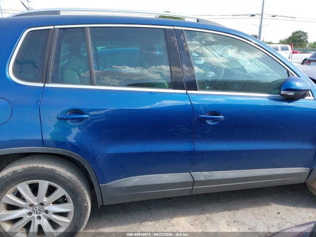 45938972 :رقم المزاد ، WVGAV7AX8AW502789 vin ، 2010 Volkswagen Tiguan Se مزاد بيع