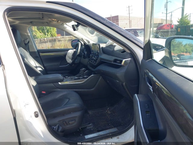 Продажа на аукционе авто 2020 Toyota Highlander Limited, vin: 5TDDZRBH2LS031458, номер лота: 45938991