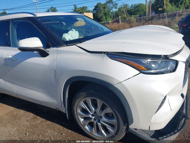 Продажа на аукционе авто 2020 Toyota Highlander Limited, vin: 5TDDZRBH2LS031458, номер лота: 45938991
