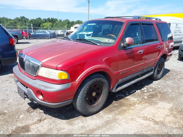 45939008 :رقم المزاد ، 5LMPU28L8WLJ60043 vin ، 1998 Lincoln Navigator مزاد بيع