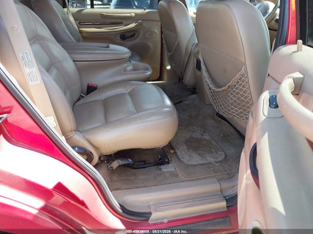 45939008 :رقم المزاد ، 5LMPU28L8WLJ60043 vin ، 1998 Lincoln Navigator مزاد بيع
