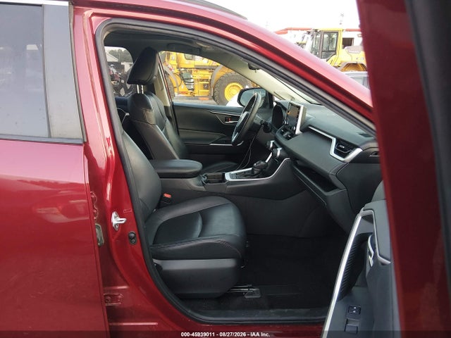 45939011 :رقم المزاد ، JTMA1RFV4KJ025022 vin ، 2019 Toyota Rav4 Xle Premium مزاد بيع