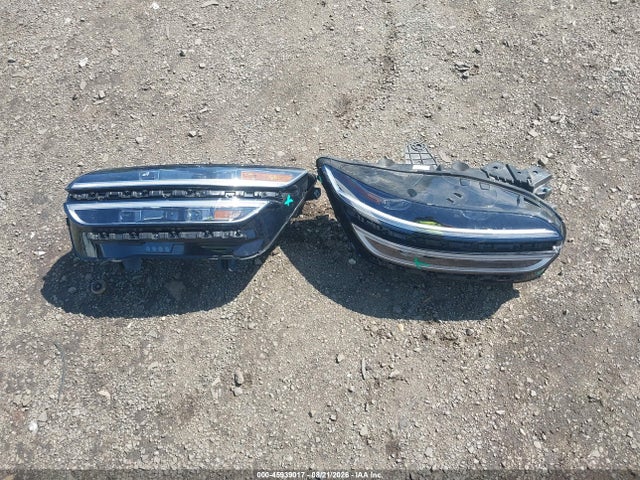 Продажа на аукционе авто 2025 Genesis Gv70 2.5t Awd, vin: 5NMMADTB9SH023170, номер лота: 45939017