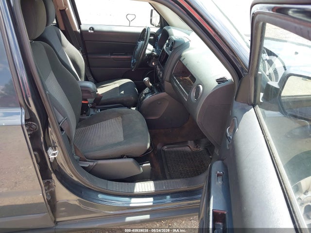 45939038 :رقم المزاد ، 1C4NJRFBXFD245454 vin ، 2015 Jeep Patriot Latitude مزاد بيع