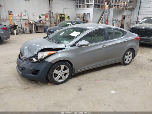 2013 Hyundai Elantra Gls მანქანა იყიდება აუქციონზე, vin: KMHDH4AE8DU976663, აუქციონის ნომერი: 45939051