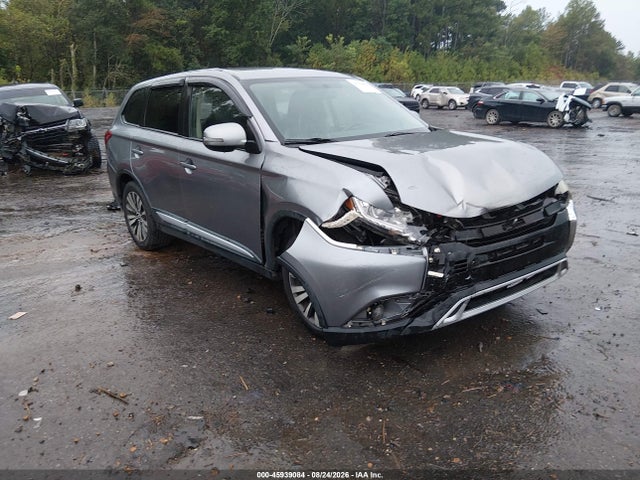 2019 Mitsubishi Outlander Le/se/sel მანქანა იყიდება აუქციონზე, vin: JA4AD3A3XKZ042638, აუქციონის ნომერი: 45939084
