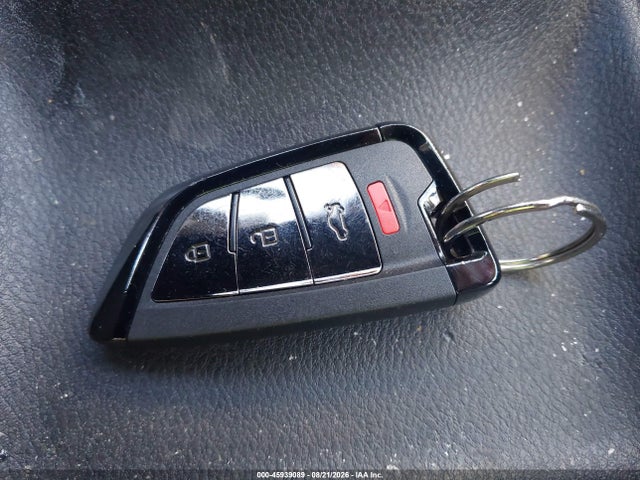 2021 Nissan Versa Sv Xtronic Cvt მანქანა იყიდება აუქციონზე, vin: 3N1CN8EV5ML845830, აუქციონის ნომერი: 45939089