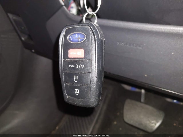45939140 :رقم المزاد ، JTMABABA2PA022595 vin ، 2023 Subaru Solterra Premium مزاد بيع