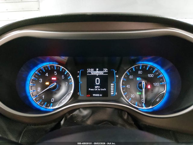 2021 Chrysler Voyager Lxi მანქანა იყიდება აუქციონზე, vin: 2C4RC1DG6MR515687, აუქციონის ნომერი: 45939151