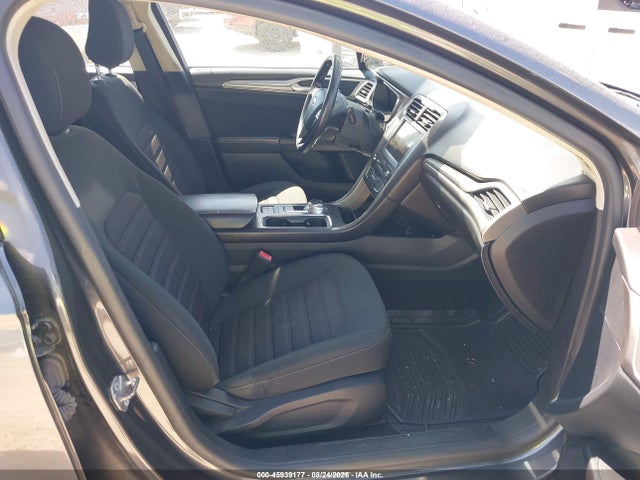 45939177 :رقم المزاد ، 3FA6P0HD7LR230464 vin ، 2020 Ford Fusion Se مزاد بيع
