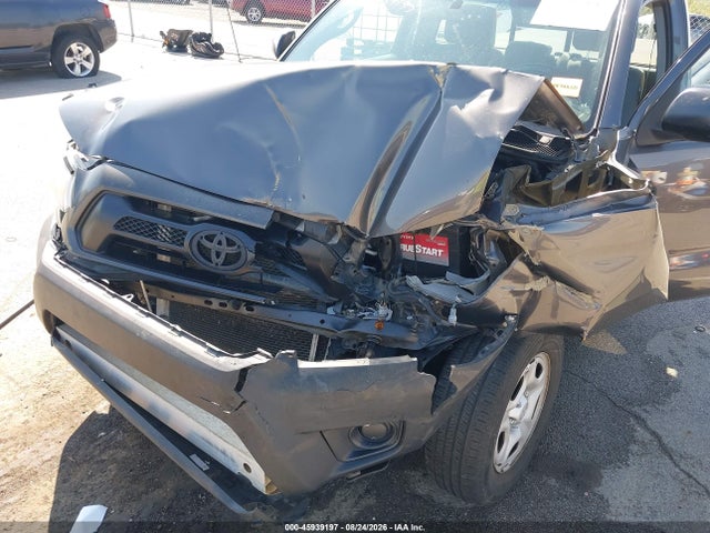 45939197 :رقم المزاد ، 5TFNX4CN8CX015227 vin ، 2012 Toyota Tacoma مزاد بيع