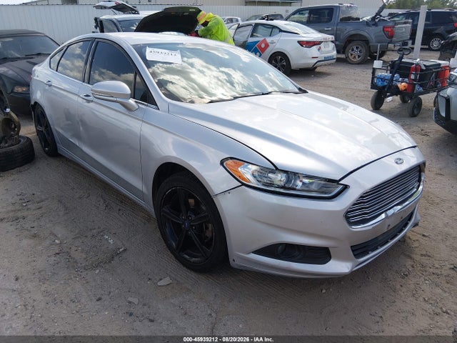 45939212 :رقم المزاد ، 3FA6P0H71GR172402 vin ، 2016 Ford Fusion Se مزاد بيع