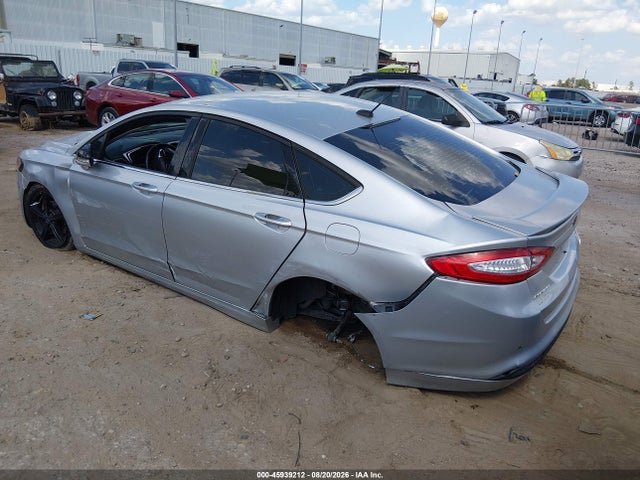 45939212 :رقم المزاد ، 3FA6P0H71GR172402 vin ، 2016 Ford Fusion Se مزاد بيع