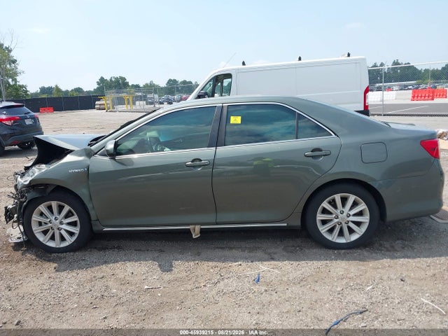 45939215 :رقم المزاد ، 4T1BD1FK9DU073745 vin ، 2013 Toyota Camry Hybrid Xle مزاد بيع