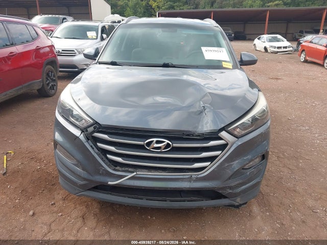 2018 Hyundai Tucson Sel მანქანა იყიდება აუქციონზე, vin: KM8J33A40JU681832, აუქციონის ნომერი: 45939217