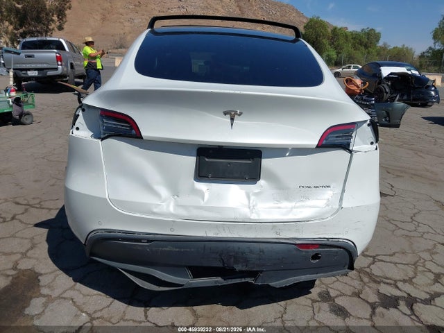 Продаж на аукціоні авто 2021 Tesla Model Y Long Range Dual Motor All-wheel Drive, vin: 5YJYGDEE2MF112154, номер лоту: 45939232