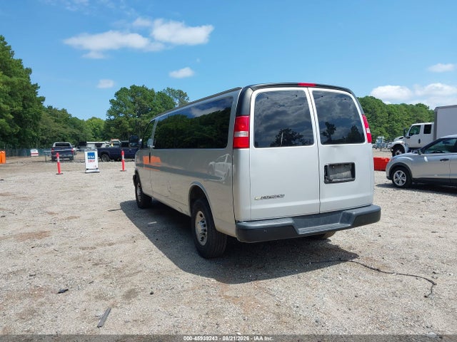 Aukcja sprzedaży 2020 Chevrolet Express Passenger Rwd 3500 Extended Wheelbase Ls, vin: 1GAZGNFP8L1266748, numer aukcji: 45939243