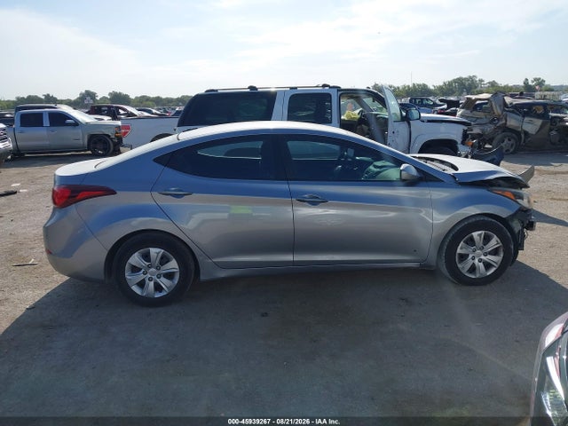 45939267 :رقم المزاد ، 5NPDH4AE3GH745706 vin ، 2016 Hyundai Elantra Se مزاد بيع