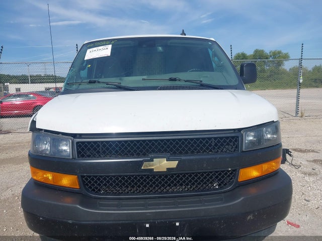 Продажа на аукционе авто 2021 Chevrolet Express Cargo Rwd 2500 Regular Wheelbase Wt, vin: 1GCWGAFP9M1305318, номер лота: 45939268