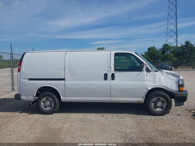 Продажа на аукционе авто 2021 Chevrolet Express Cargo Rwd 2500 Regular Wheelbase Wt, vin: 1GCWGAFP9M1305318, номер лота: 45939268