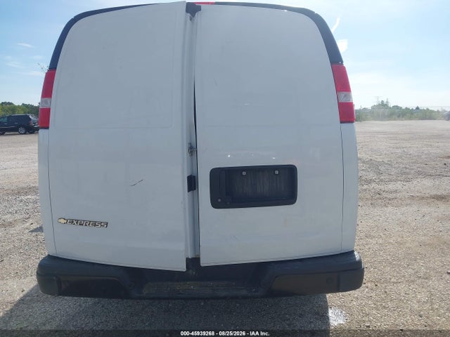 Продажа на аукционе авто 2021 Chevrolet Express Cargo Rwd 2500 Regular Wheelbase Wt, vin: 1GCWGAFP9M1305318, номер лота: 45939268