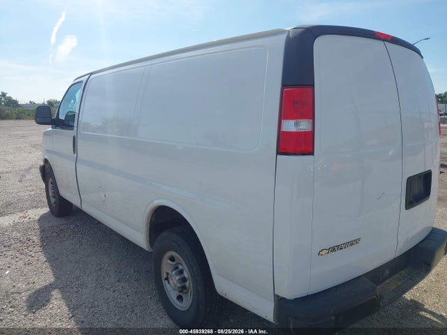 Продажа на аукционе авто 2021 Chevrolet Express Cargo Rwd 2500 Regular Wheelbase Wt, vin: 1GCWGAFP9M1305318, номер лота: 45939268