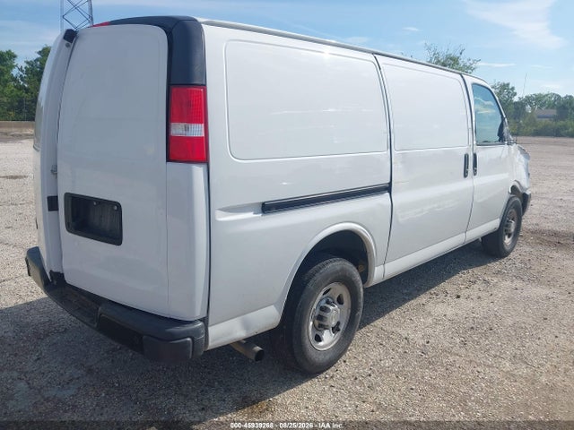 Продажа на аукционе авто 2021 Chevrolet Express Cargo Rwd 2500 Regular Wheelbase Wt, vin: 1GCWGAFP9M1305318, номер лота: 45939268