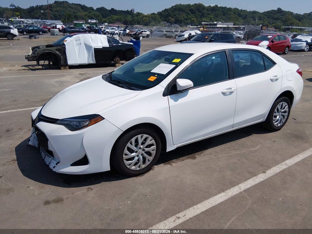 2017 Toyota Corolla Le მანქანა იყიდება აუქციონზე, vin: 5YFBURHE4HP570456, აუქციონის ნომერი: 45939312
