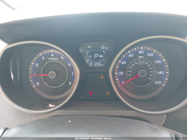 2015 Hyundai Elantra Se მანქანა იყიდება აუქციონზე, vin: KMHDH4AE7FU393875, აუქციონის ნომერი: 45939328