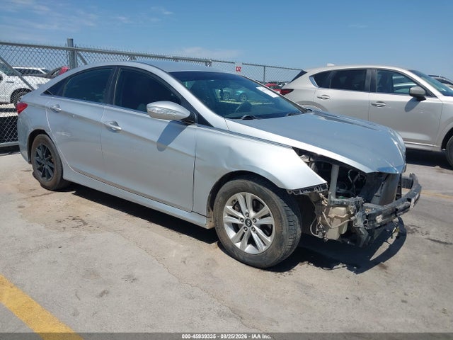 Auction sale of the 2014 Hyundai Sonata Gls, vin: 5NPEB4AC1EH825569, lot number: 45939335