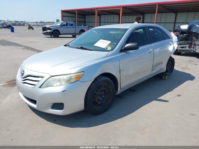 2010 Toyota Camry Le მანქანა იყიდება აუქციონზე, vin: 4T4BF3EK5AR033915, აუქციონის ნომერი: 45939379