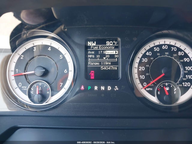 45939392 :رقم المزاد ، 1C6RR7KG0JS306807 vin ، 2018 Ram 1500 Tradesman  4x4 5'7 Box مزاد بيع