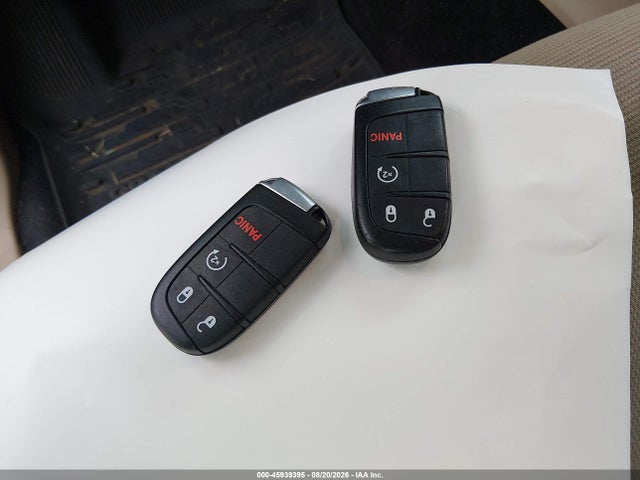 Продажа на аукционе авто 2017 Jeep Grand Cherokee Laredo, vin: 1C4RJFAG0HC851213, номер лота: 45939395