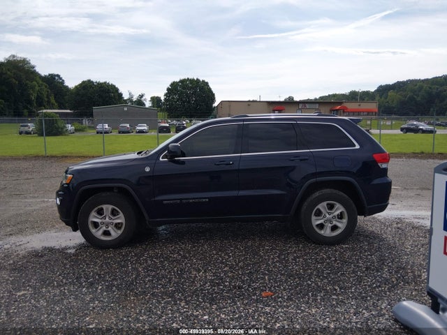 Продажа на аукционе авто 2017 Jeep Grand Cherokee Laredo, vin: 1C4RJFAG0HC851213, номер лота: 45939395