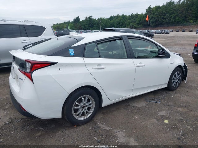 Toyota Prius Le Awd-e 2021 JTDL9MFU0M3023254 Image 13