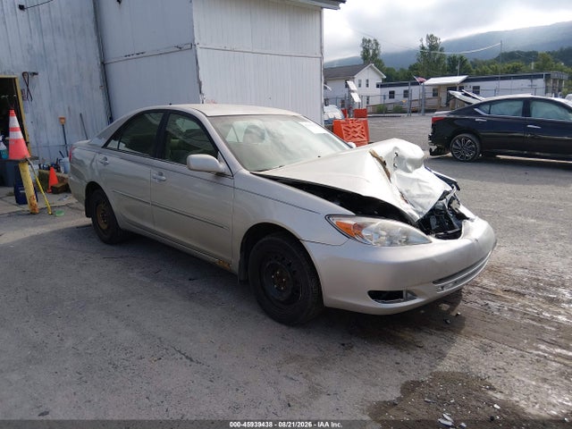 Auction sale of the 2004 Toyota Camry Xle, vin: 4T1BE32K34U841668, lot number: 45939438